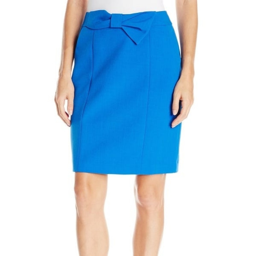 Anne Klein blue skirt with bow